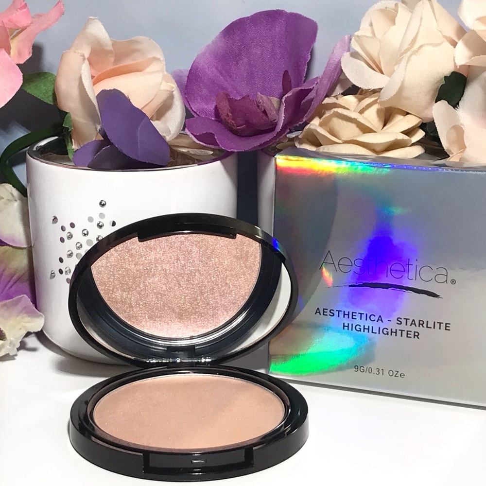 💜 2/$29! Aesthetica Starlite Highlighter in Cosmos Sparkling Rose Gold 7g *BNIB